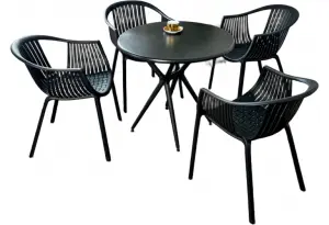 Комплект из полипропилена на террасу или кафе